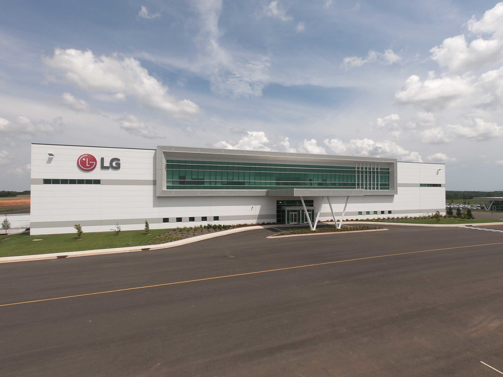 Appliance maker to add 334 jobs in Clarksville